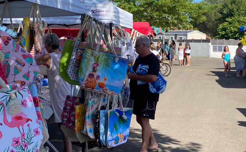 mini marché au camping Le Pipiou